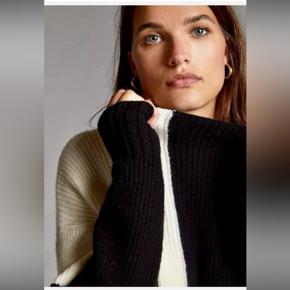 Daily Practice Sweater Dress | Tunic, Mock Neck, Long Sleeve Black Ivory Size M - Picture 4 of 11